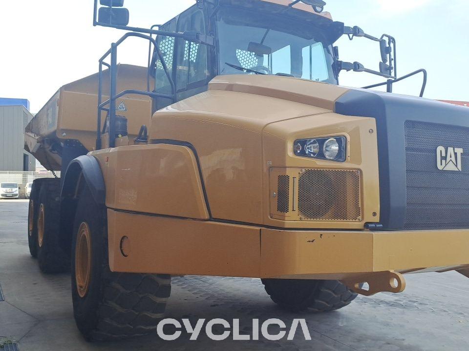 Дампери и зглобни камиони  740GC 3T800211 - 4