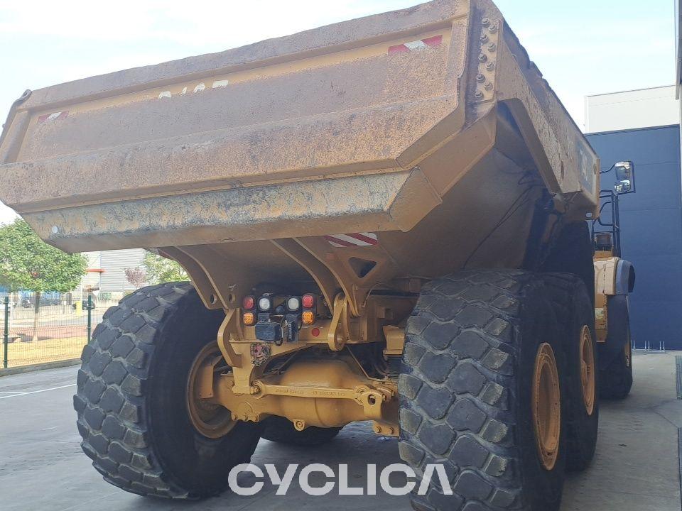 Дампери и зглобни камиони  740GC 3T800211 - 6