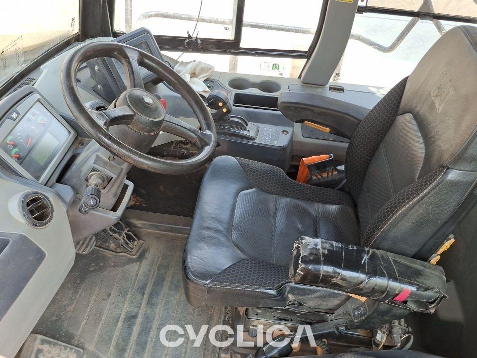 Dumpers and articulated trucks  745 3T602847 - 8