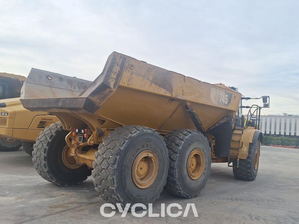 Demperji in zglobni tovornjaki  745 3T601840 - 6