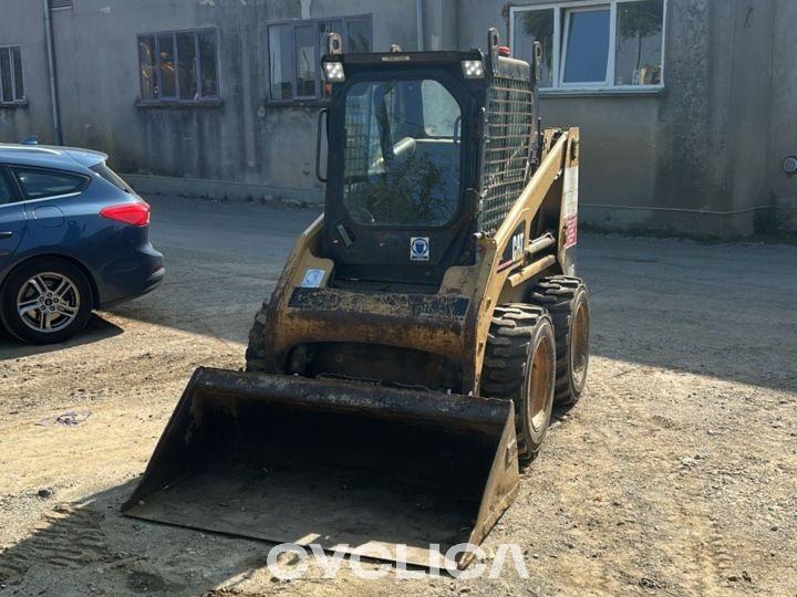 Skid steers  216 4NZ03030 - 3
