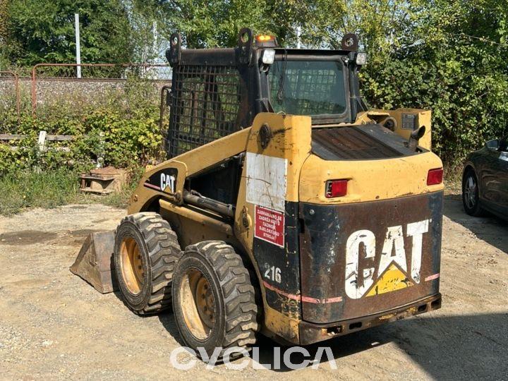 Skid steers  216 4NZ03030 - 5