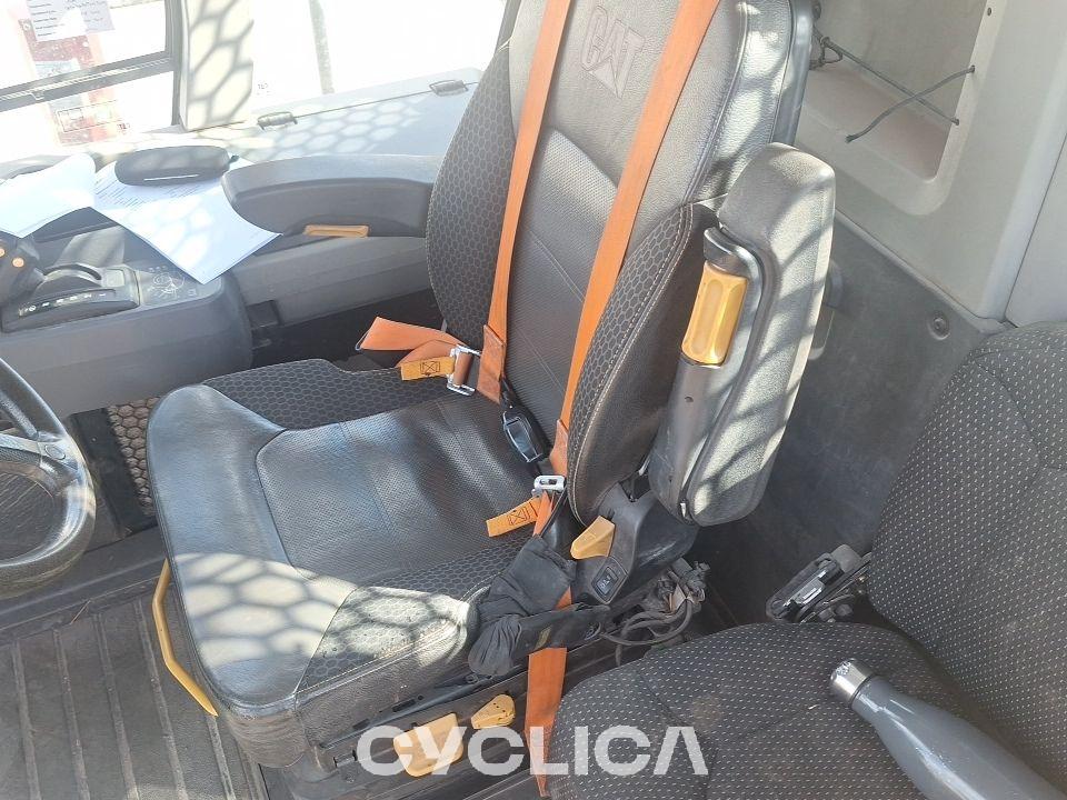 Kiperi i zglobni kamioni  730 3T301724 - 8