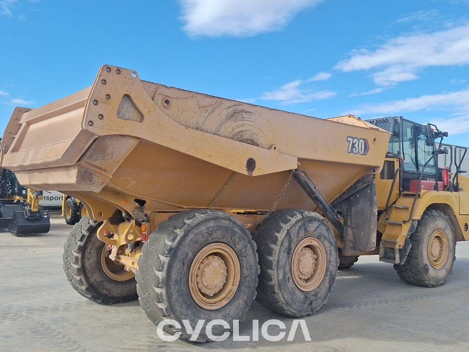 Kiperi i zglobni kamioni  730 3T301724 - 4