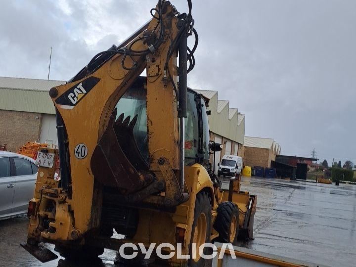 Tractopelles 432E BXE03250 - 5