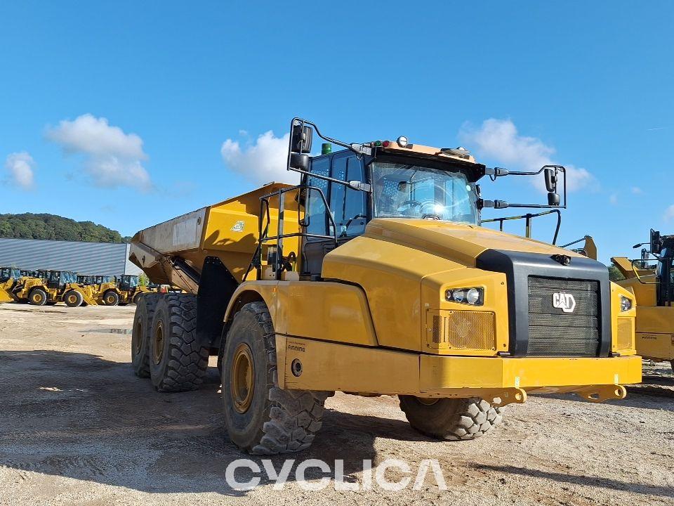 Damperi i zglobni kamioni  745 3T602958 - 3