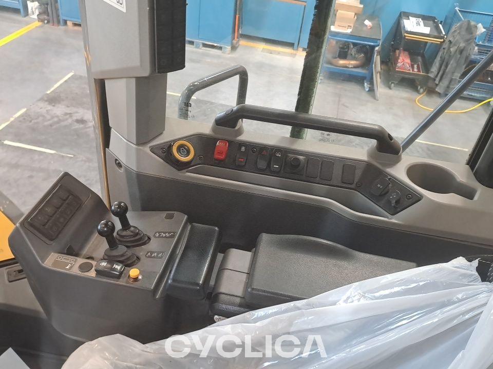 Utovarivači na točkovima  980XE XMA00259 - 12