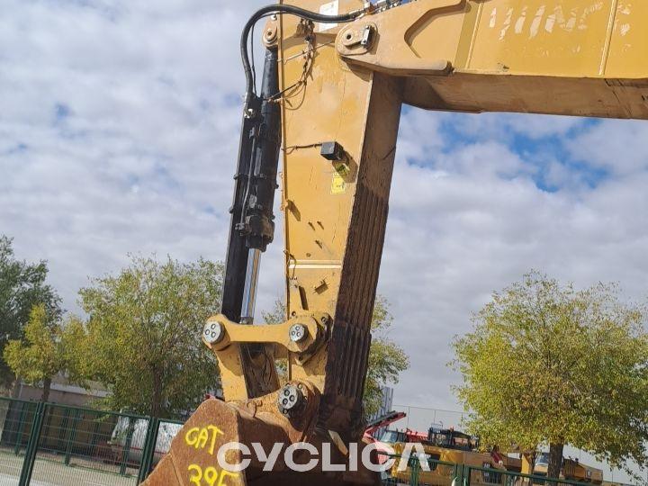 Ровокопачи-гасеничари 395 LTK10105 - 17