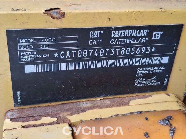 Dumpera dhe kamionë të artikuluar 740GC 3T805693 - 6