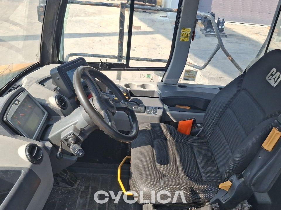 Dumpera dhe kamionë të artikuluar 740GC 3T805693 - 8