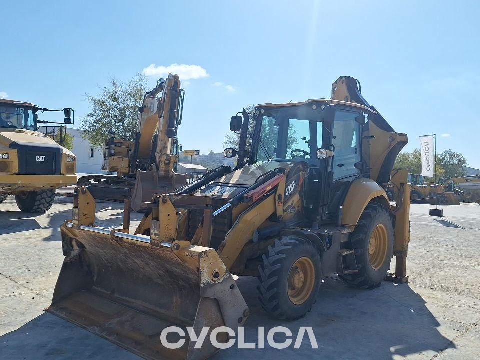 Chargeuses pelleteuses 428F2 HWN01284 - 4