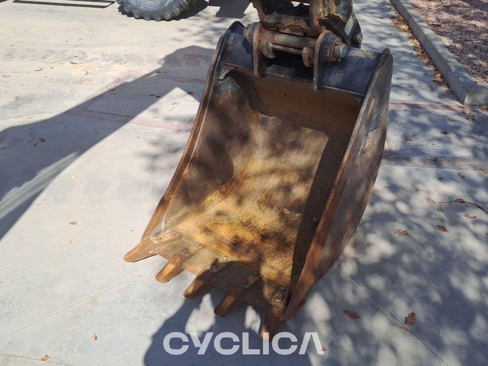 Ngarkues/Gërmues me Rrota  434F HWR00371 - 12