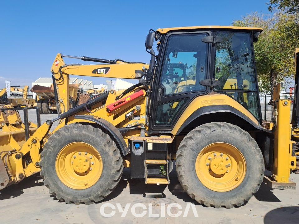 Ngarkues/Gërmues me Rrota  434F HWR00371 - 15