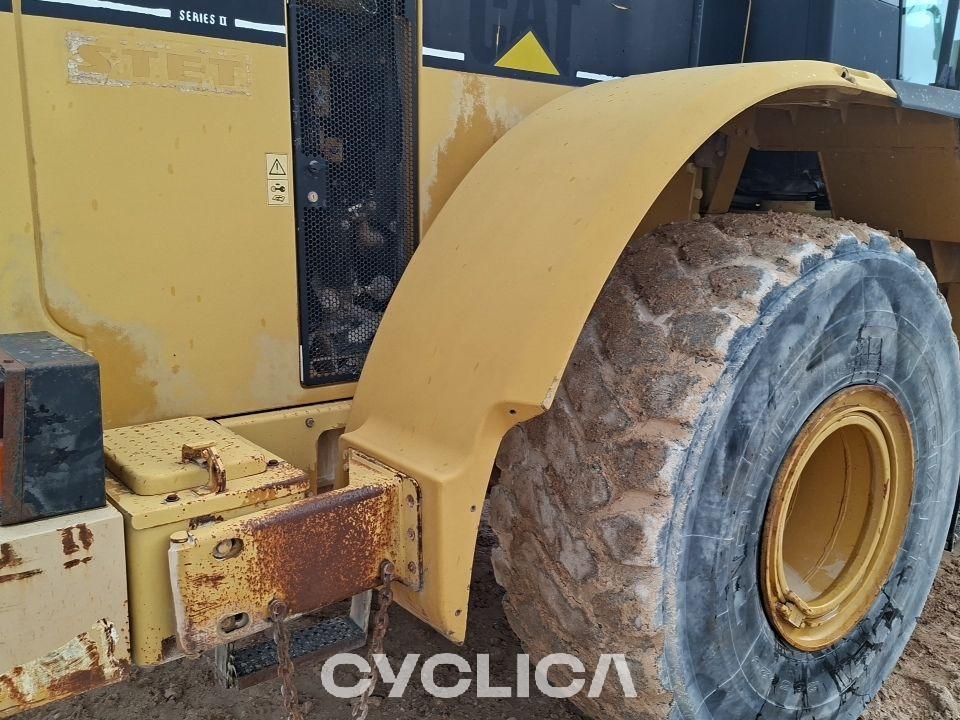 Utovarivači na kotačima 966G AWY00270 - 13