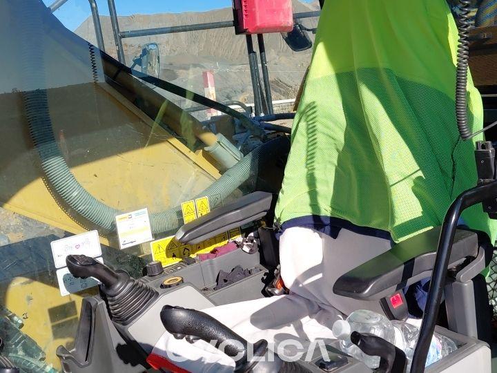 Pelles sur chenilles  340L TYH20014 - 8