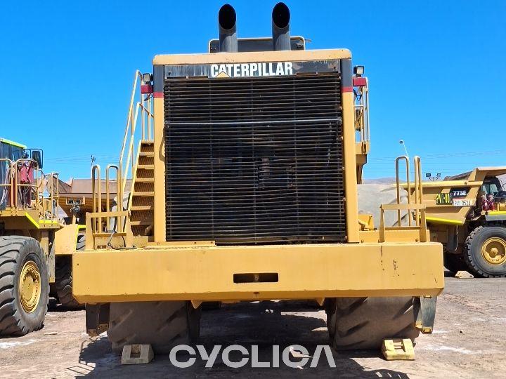 Pás Carregadoras de Rodas  992G ADZ00215 - 8