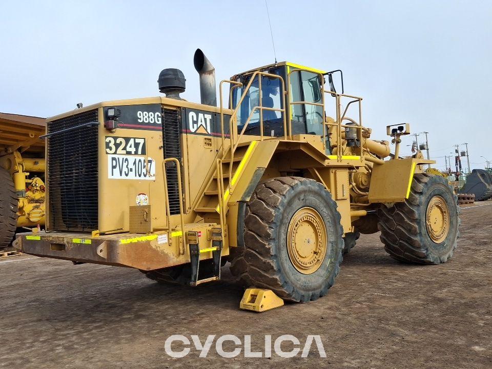 Pás Carregadoras de Rodas  988G BNH01057 - 6