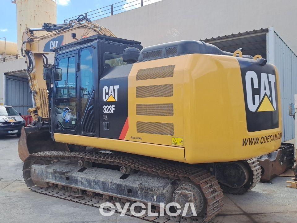 Bageri guseničari  323F MFY20245 - 5