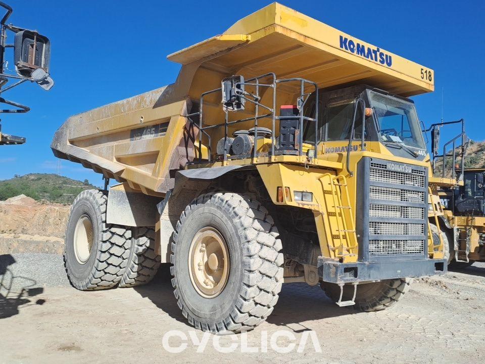 Damperi i kruti kamioni HD465-7 7392 - 5