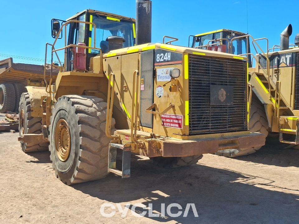 Bulldozers e tratores de rastos 824H ASX00163 - 6