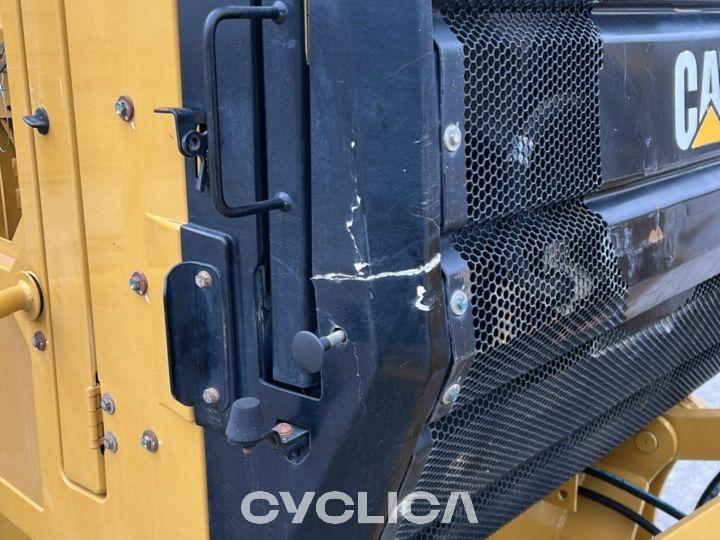 Motorni grejderi  120M2 [M9C] M9C00921 - 21