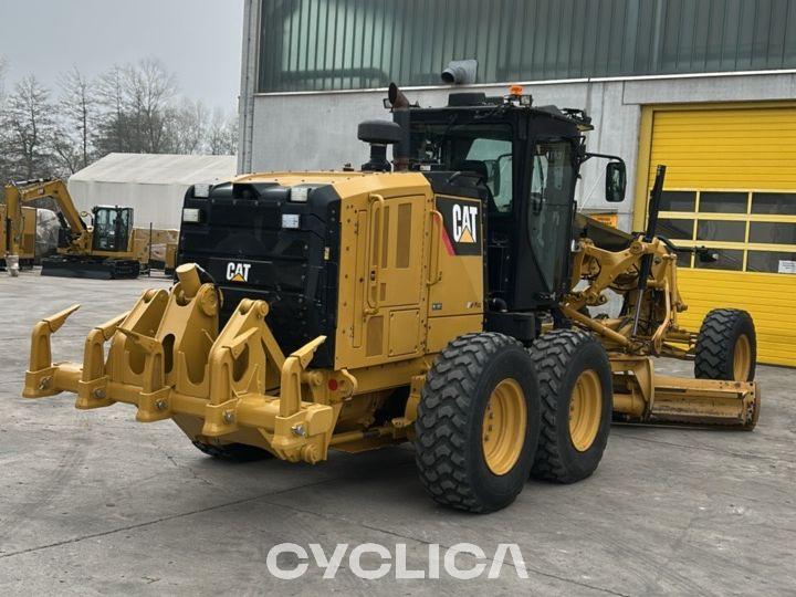 Motorni grejderi  120M2 [M9C] M9C00921 - 8