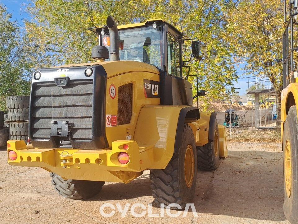 Натоварувачи на тркала 926M LTE06003 - 7