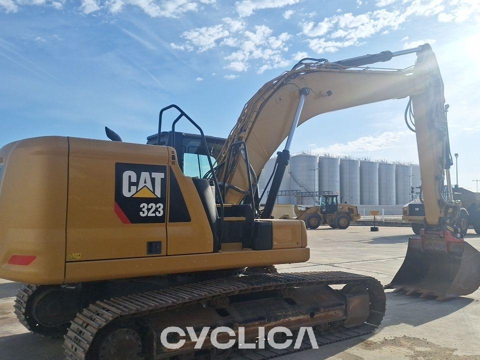 Eskavatorë me Zinxhirë  323E HDT00207 - 6