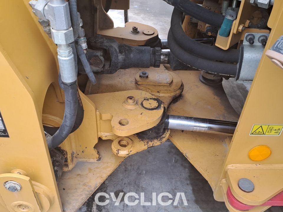 Натоварувачи на тркала  938M J3R04365 - 11