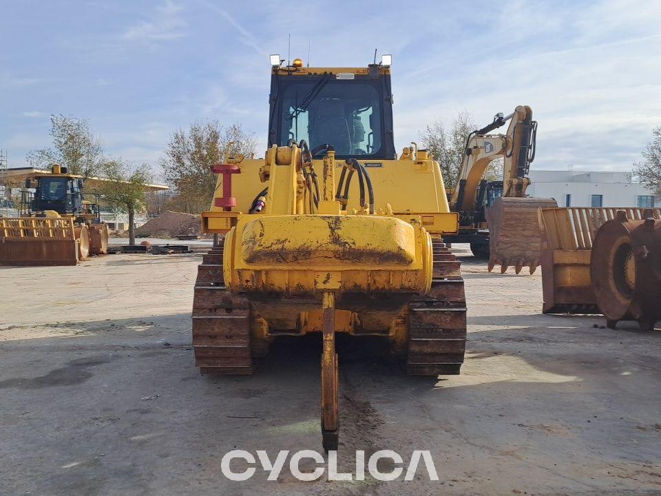 Buldozere dhe Traktorë me zinxhirë D155 80751 - 8