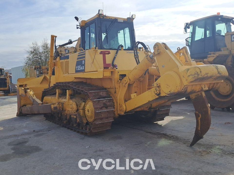 Buldozere dhe Traktorë me zinxhirë D155 80751 - 5