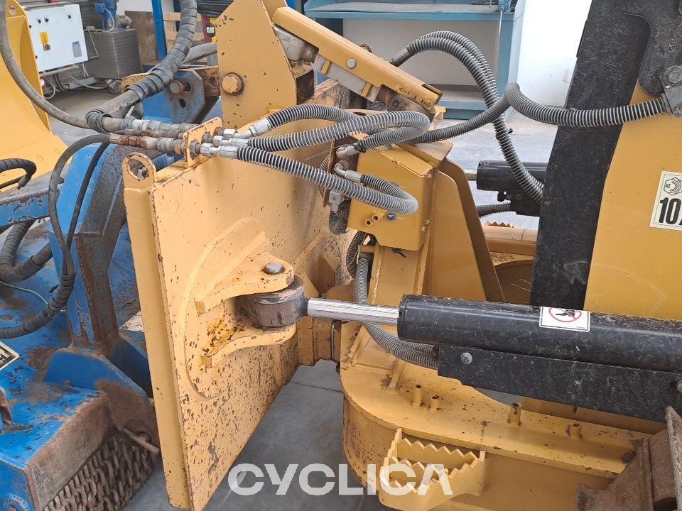 Bulldozers e tratores de rastos  D4K2 KM207222 - 10