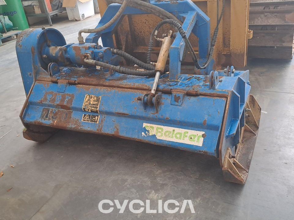 Bulldozers e tratores de rastos  D4K2 KM207222 - 13