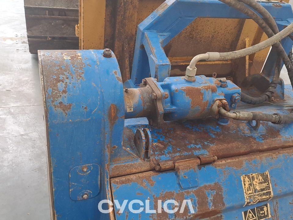 Bulldozers e tratores de rastos  D4K2 KM207222 - 14