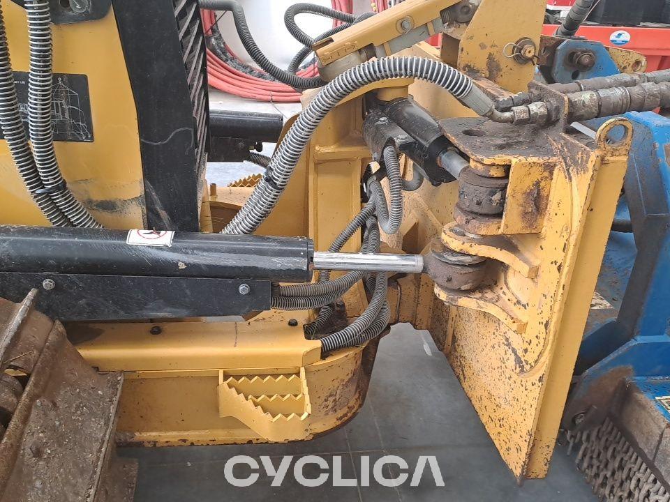 Bulldozers e tratores de rastos  D4K2 KM207222 - 16