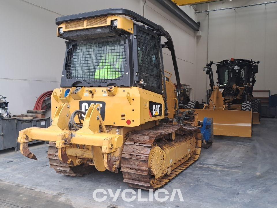 Bulldozers e tratores de rastos  D4K2 KM207222 - 6