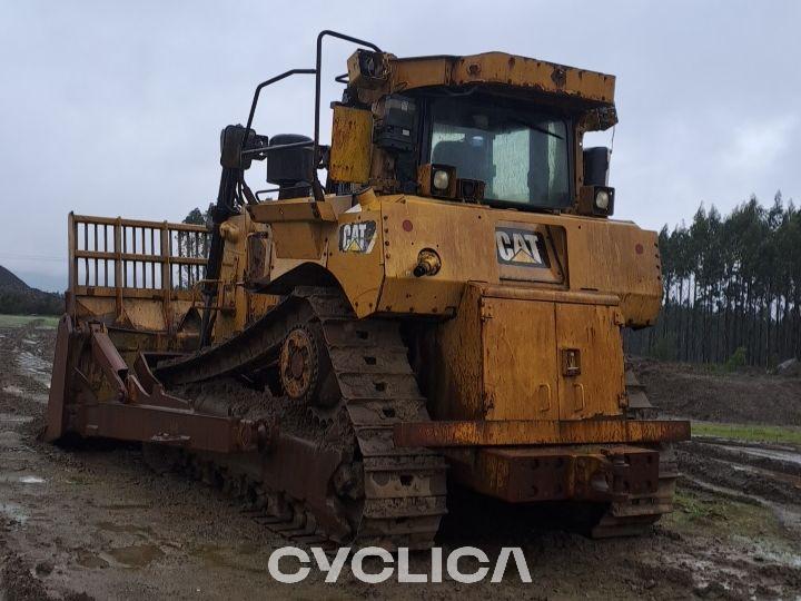 Bulldozers et tracteurs à chenilles  D8T FCT00300 - 4