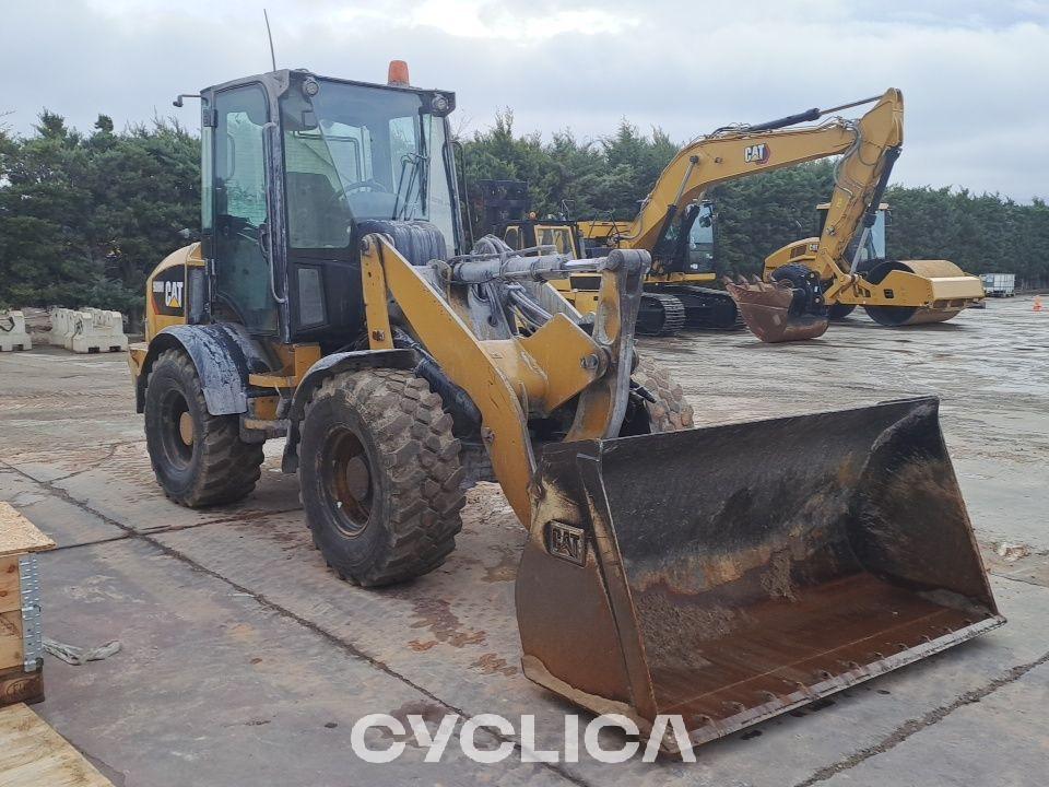 Pás Carregadoras de Rodas 908M K5800770 - 4