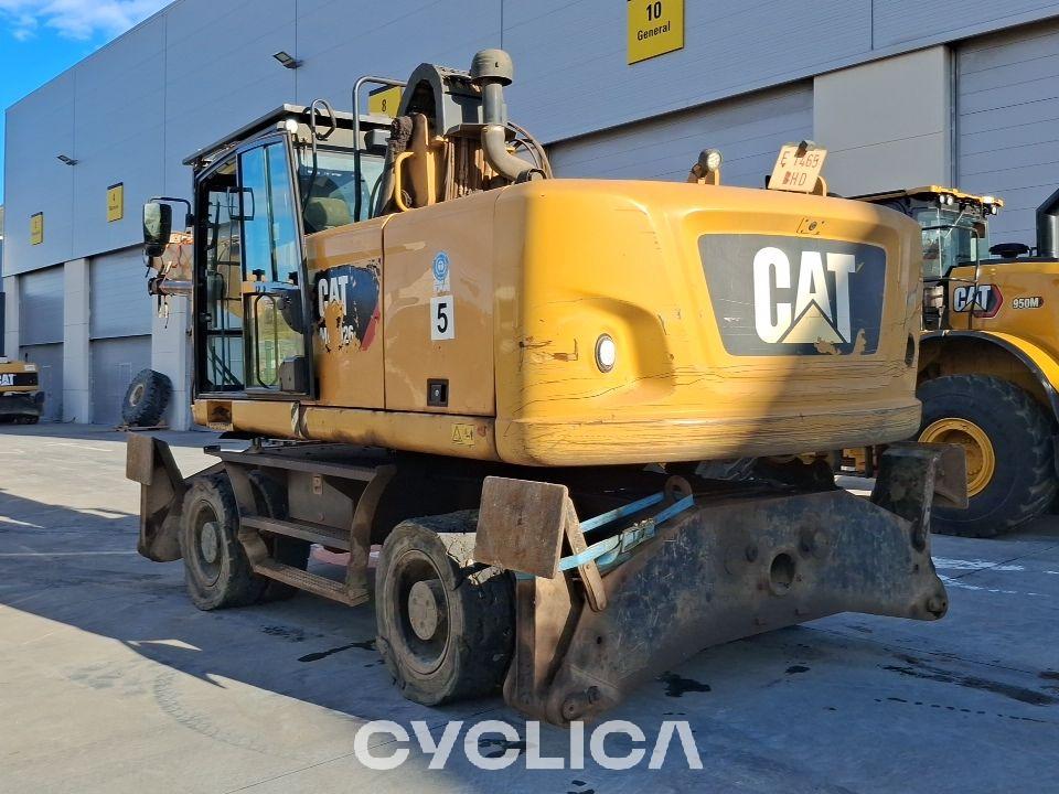 Pelles sur pneus MH3026 FB900369 - 4