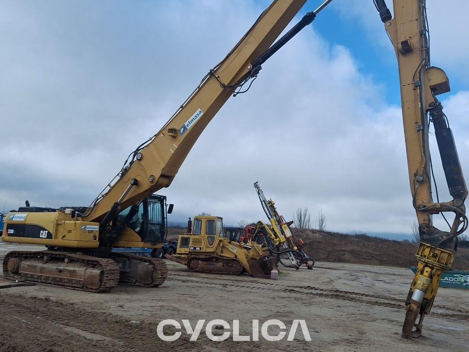 Bagri goseničarji  330DL UHD THJ00366 - 3