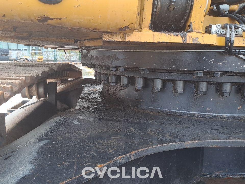 Pelles sur chenilles  330GC NDH00181 - 16