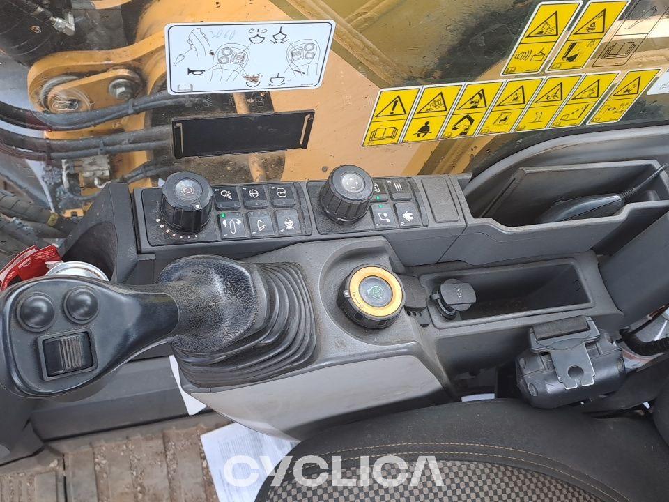 Pelles sur chenilles  330GC NDH00181 - 26