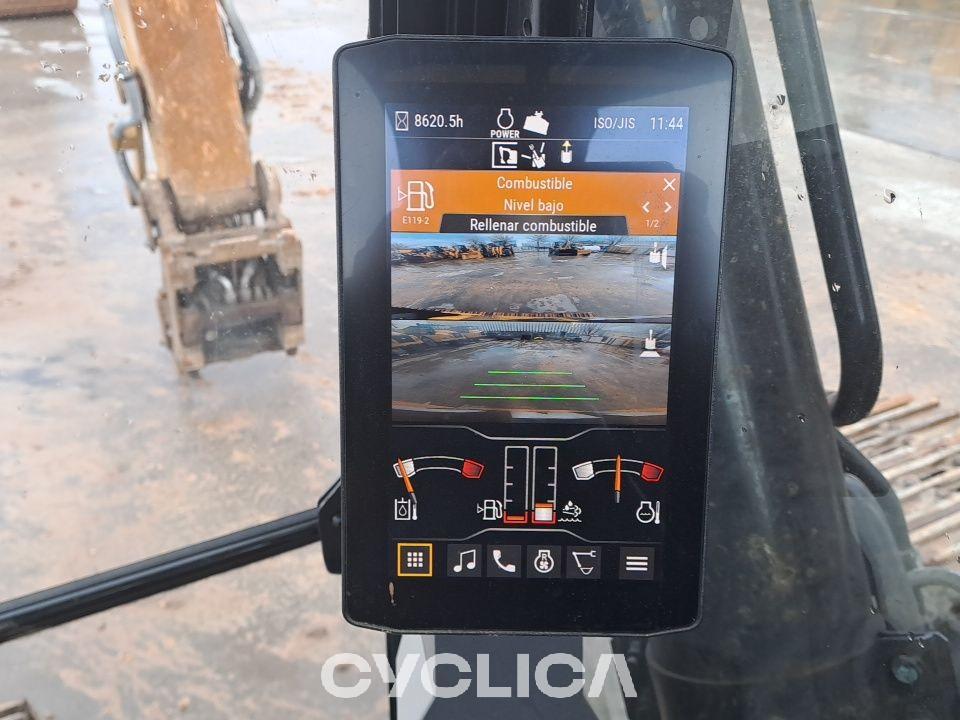 Pelles sur chenilles  330GC NDH00181 - 33