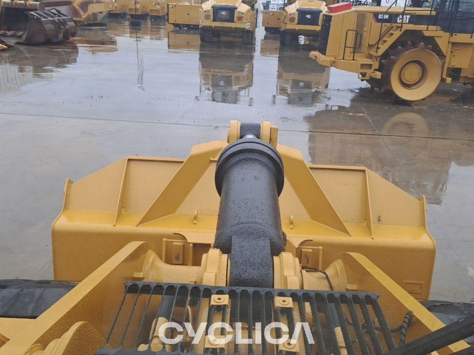 Wheel loaders  972M LSJ01986 - 12