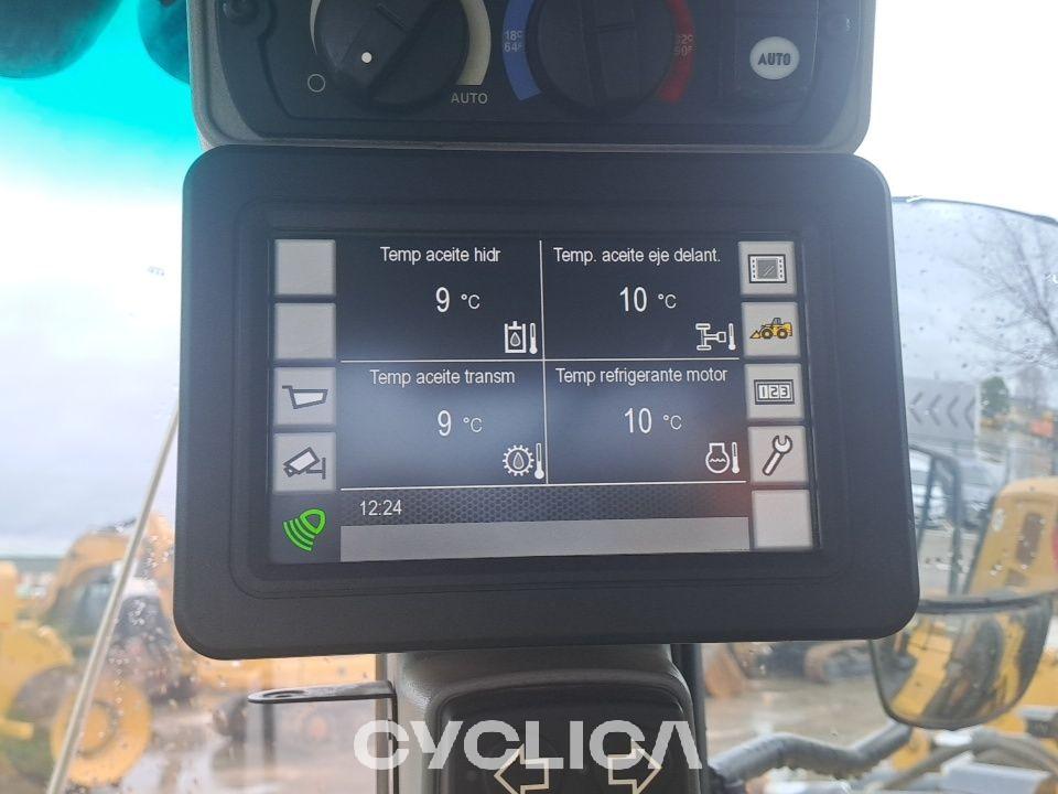 Wheel loaders  972M LSJ01986 - 13