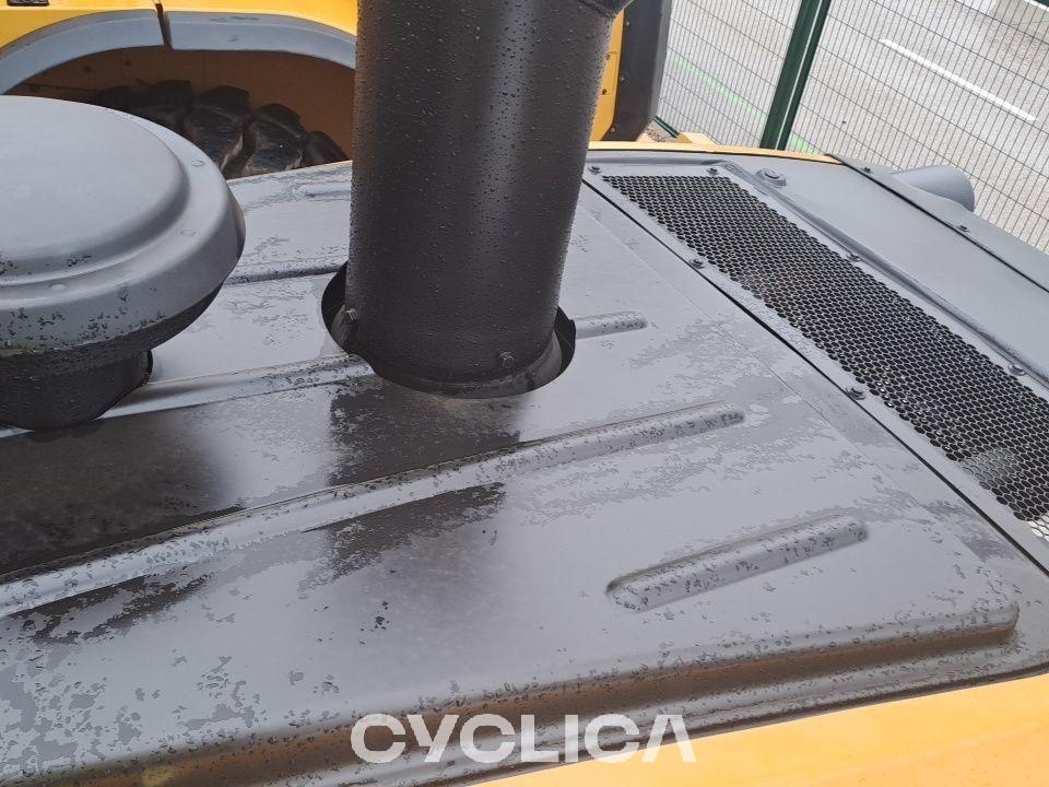 Wheel loaders  972M LSJ01986 - 14