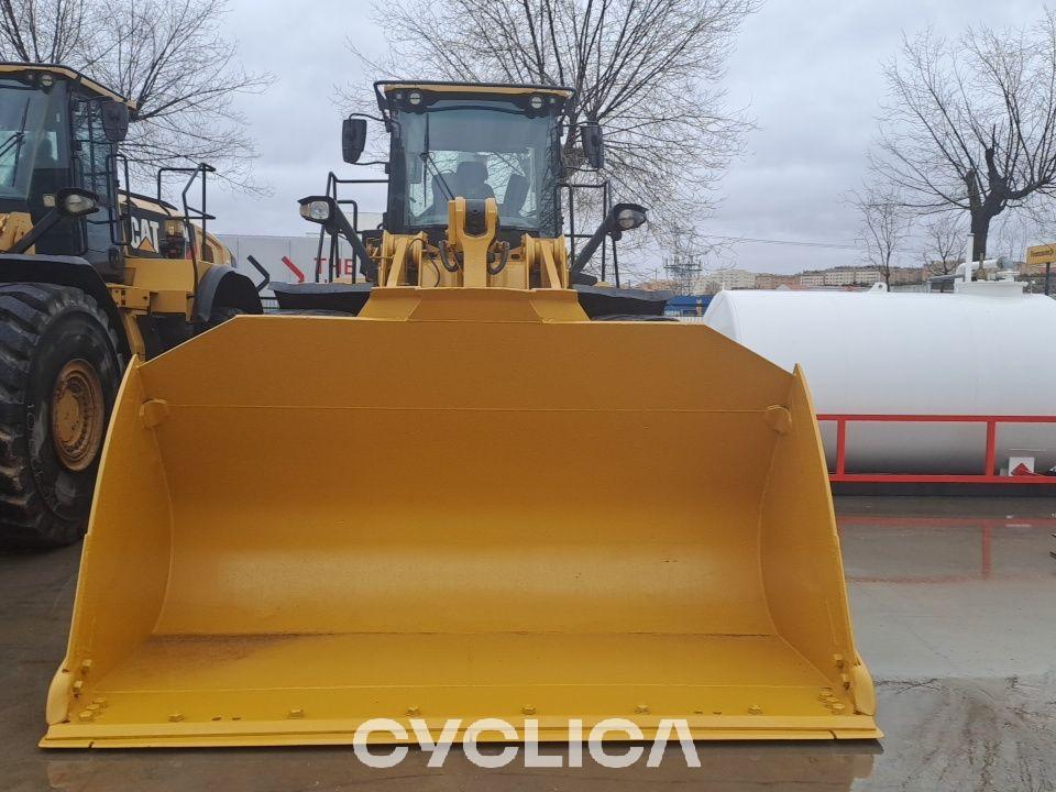 Wheel loaders  972M LSJ01986 - 15