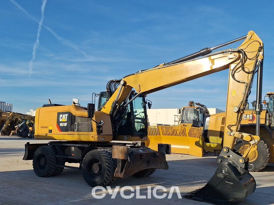 Escavatori gommati M318F FB800772 - 4