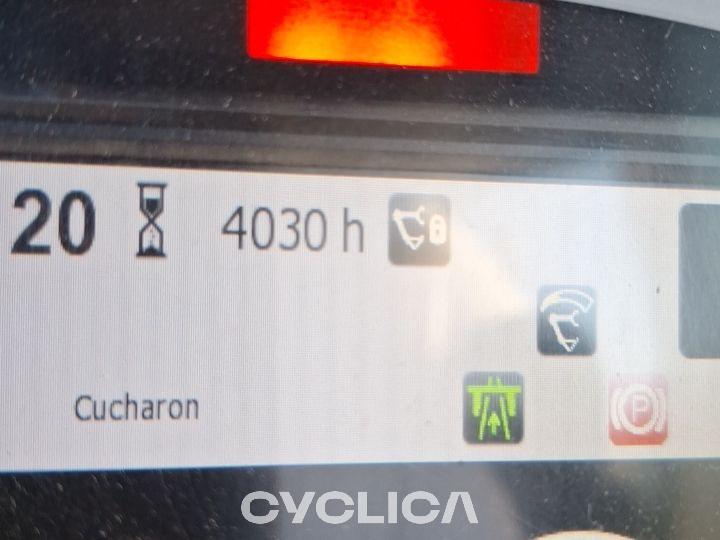 Escavatori gommati M318F FB800772 - 10