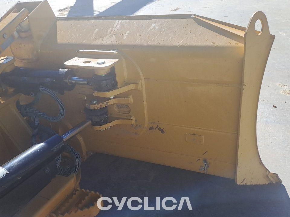 Bulldozers et tracteurs à chenilles D4K2 KM207222 - 13